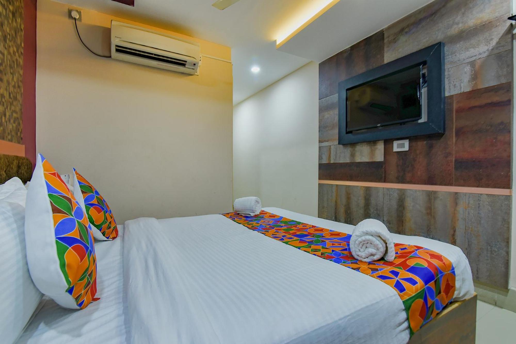 Fabhotel Middleton Desire - Nr Niladri Vihar Square Bhubaneswar Exterior photo